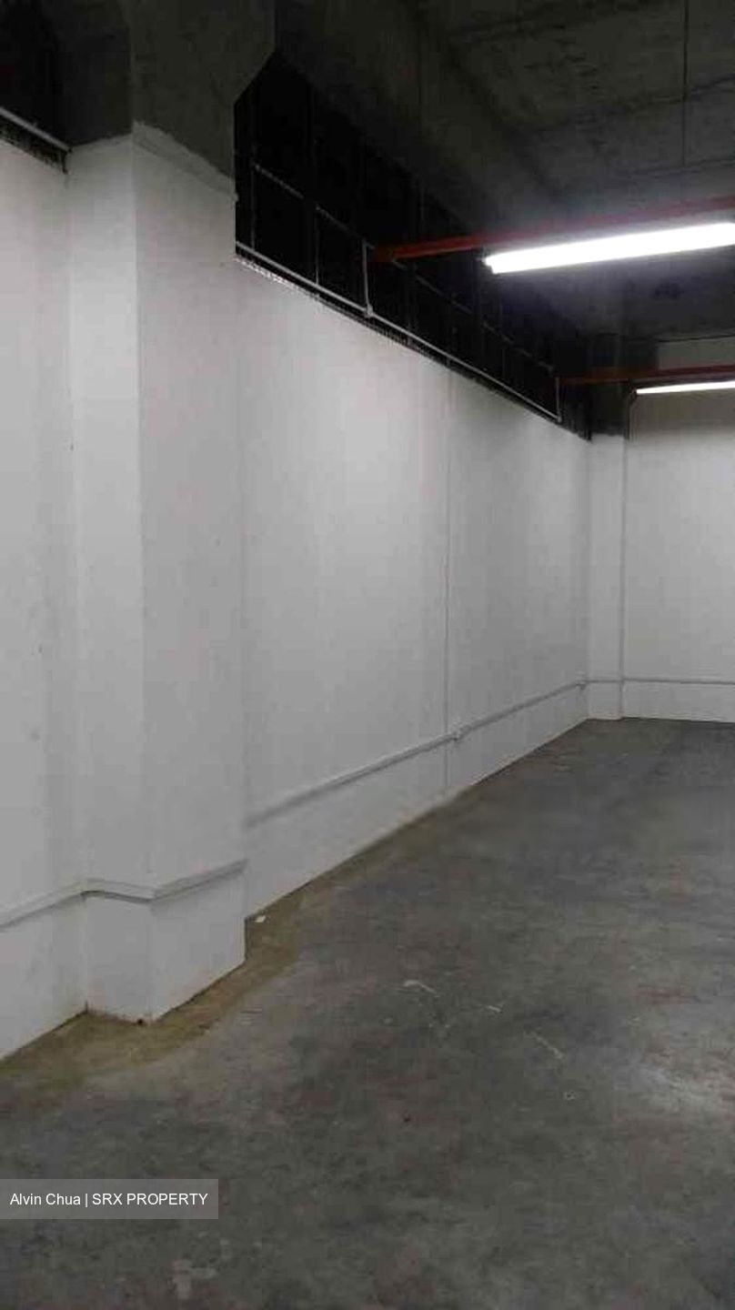 Imm Building (D22), Warehouse #471349991